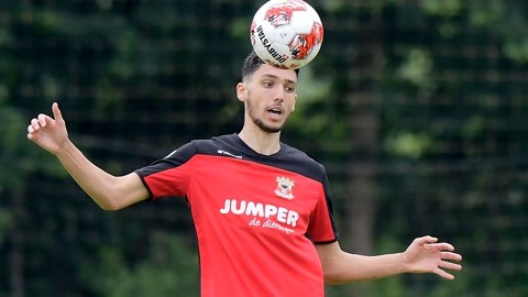 战术体系中 战术体系中